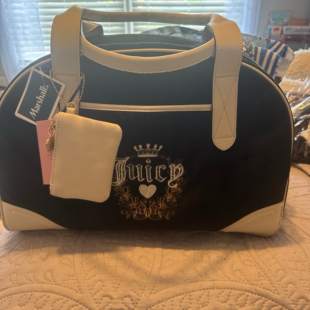 Juicy Couture Black and Cream Travel Duffle with Gold Embroidered Logo